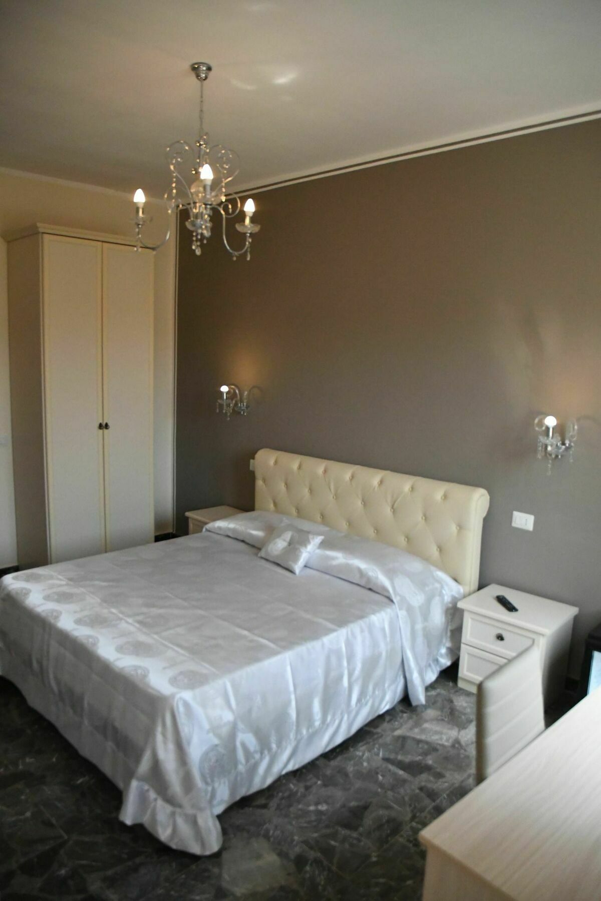 B&B The Tower Тропея Экстерьер фото